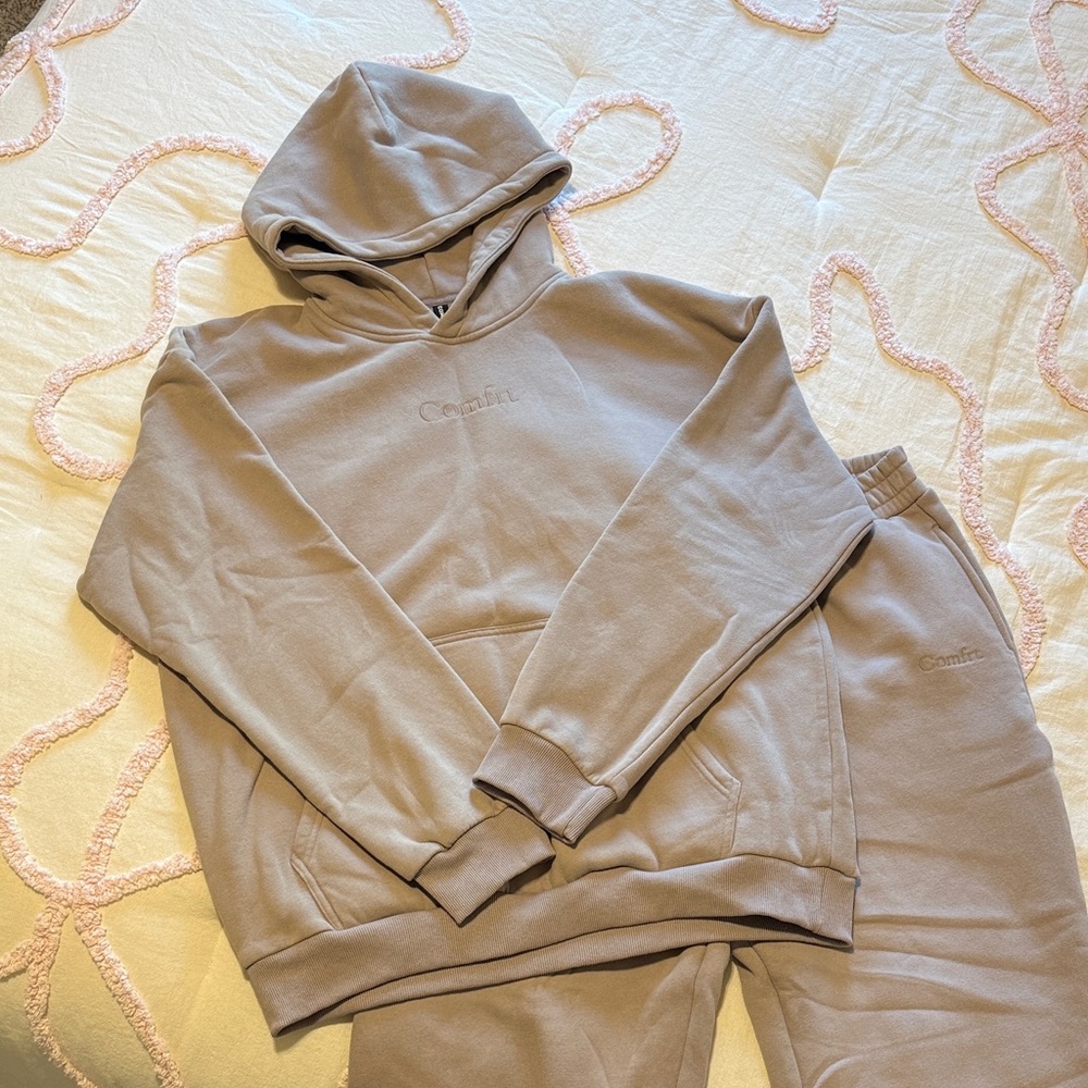 Comfrt Tan/Taupe Hoodie and Sweatpants Set